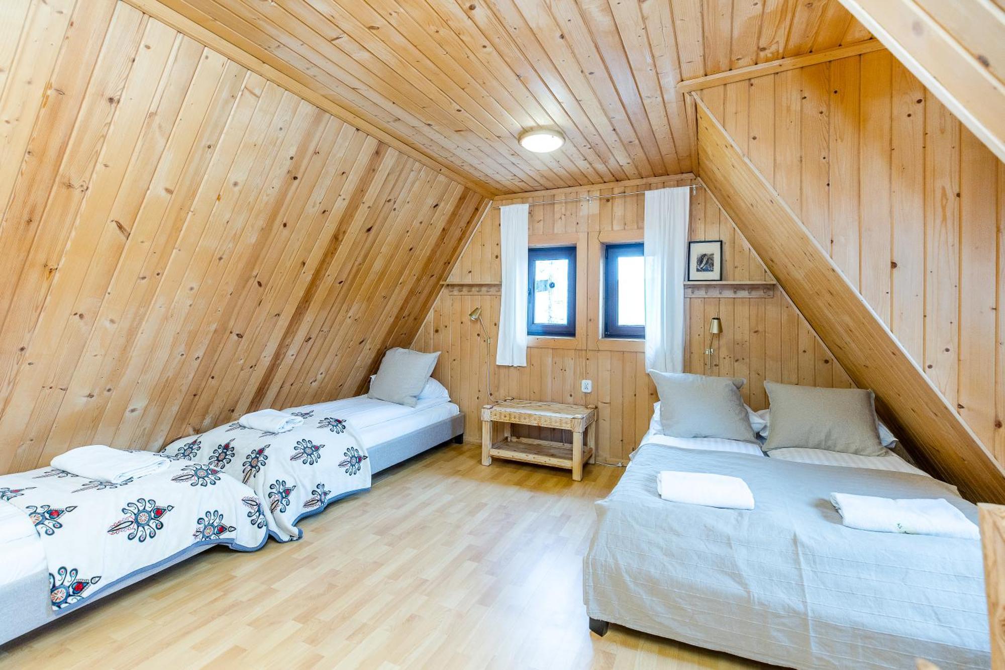 Lobrotno Gazdzina - Goralska Chalupa Na Wylacznosc บุโควินา ทัตซานสกา ภายนอก รูปภาพ