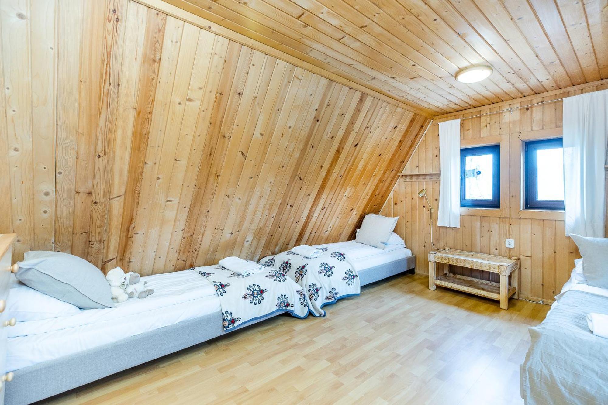 Lobrotno Gazdzina - Goralska Chalupa Na Wylacznosc บุโควินา ทัตซานสกา ภายนอก รูปภาพ